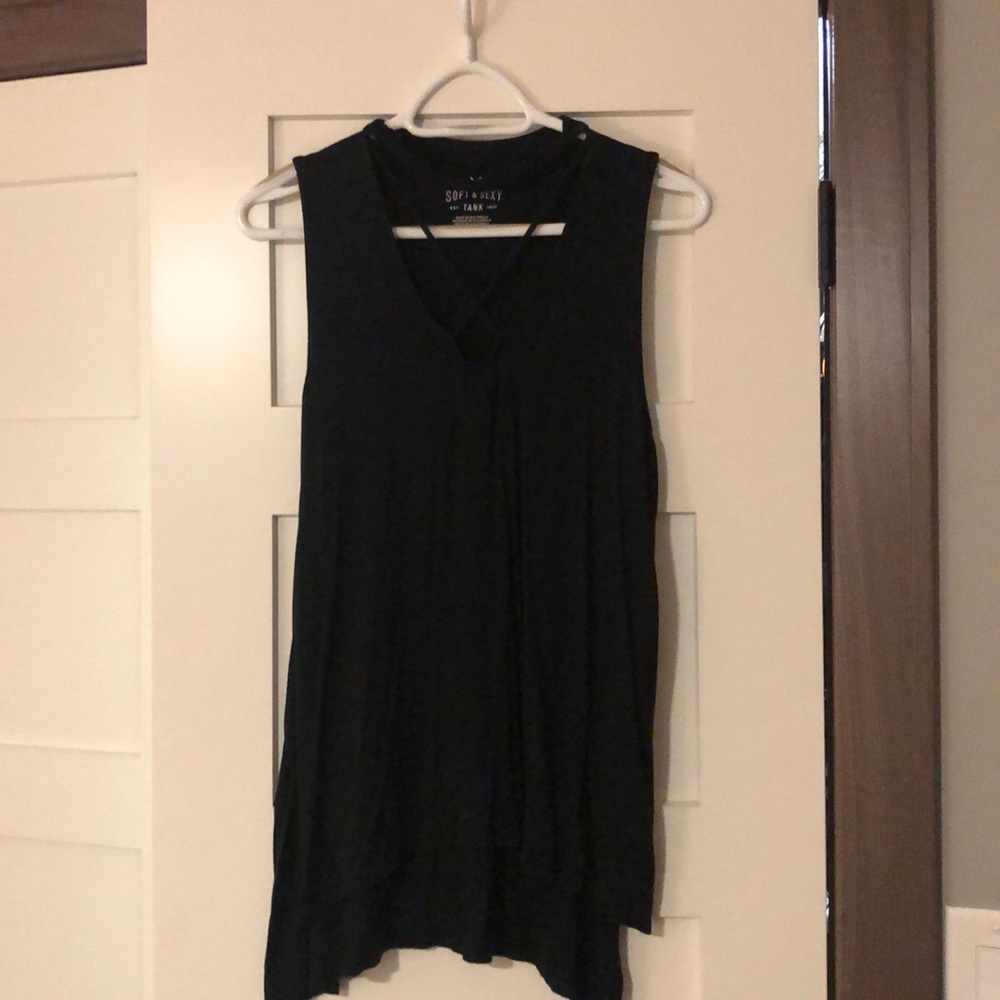 Black flowy tank